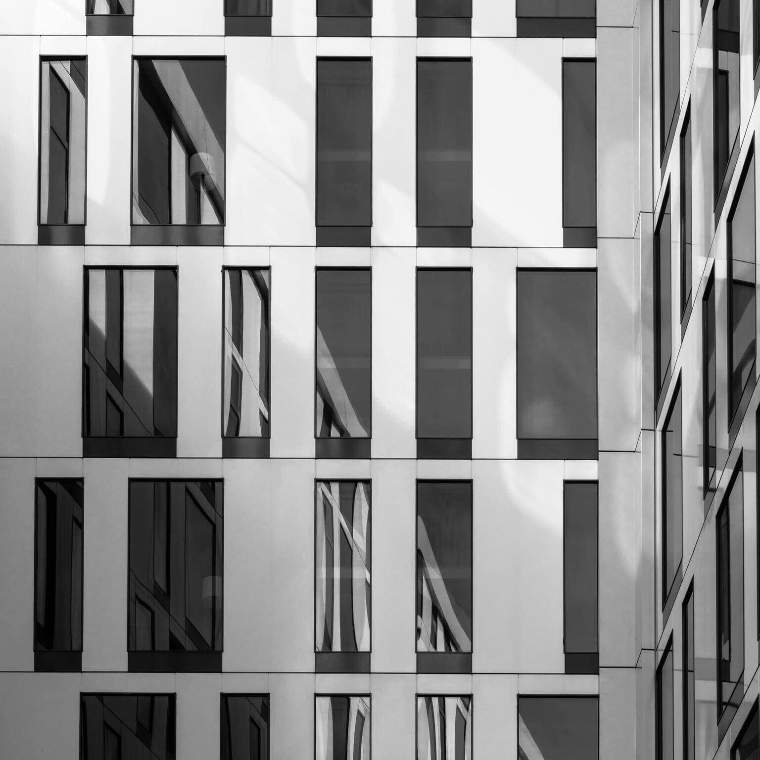 Complex Bugless Heights
